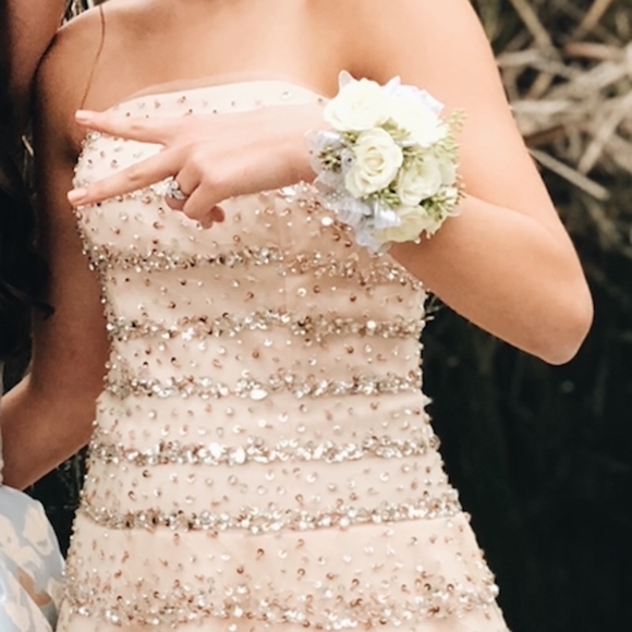 Terani Couture Homecoming Dress - Picture 1 of 6